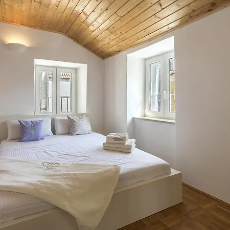 Palace Luxury Retreat Split